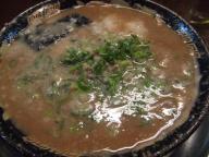 大阪　無鉄砲　とんこつラーメン