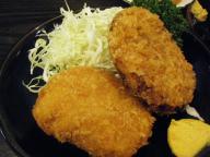 小岩　居酒屋　三平　コロッケ