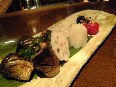 春吉　うわのそら　秋刀魚