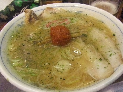 新横浜　龍上海　赤湯からみそラーメン