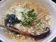 湯島　げんぞう　丸玉塩らーめん