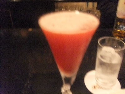 金沢　バー　スプーン　フライハイト