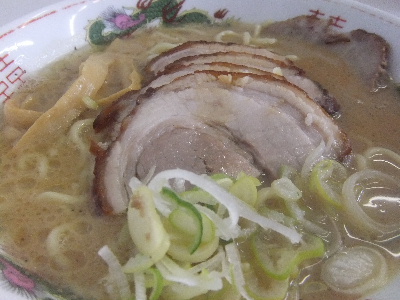 水道橋　肉屋　ラーメン