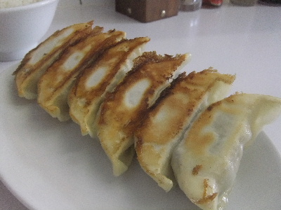 水道橋　肉屋　餃子