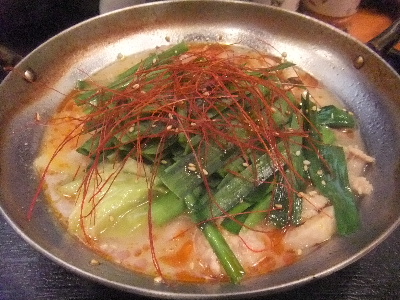 築地　鳥藤　スタミナもつ鍋