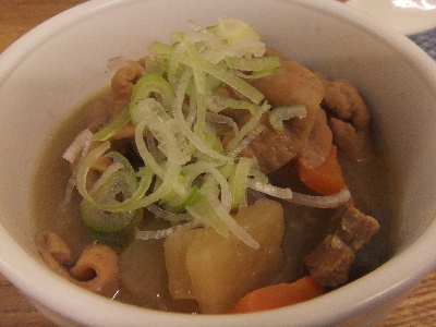 青砥　居酒屋　コーナーアオト　煮込み