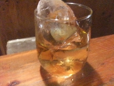 新橋　居酒屋　ぼんそわ　ウイスキー