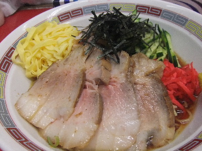 築地　やじ満　チャーシュー冷やし中華