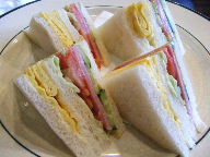 築地　フォーシーズン　サンドイッチ