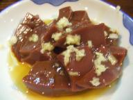 関屋　居酒屋　モアナ　レバ刺し