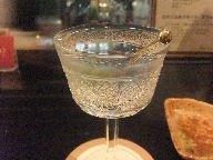 赤坂　バー　ブロッサム　マティーニ