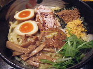 上野　ラーメン　椿　油そば