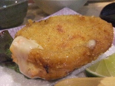 札幌　居酒屋　釣助　カニコロッケ