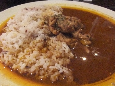 錦糸町　カレー　アキンボ