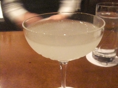 銀座　バー　シェイク　ギムレット