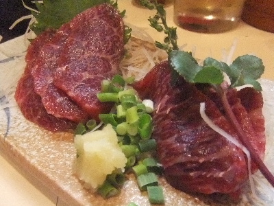 立石　居酒屋　鳥ひで　鯨刺身