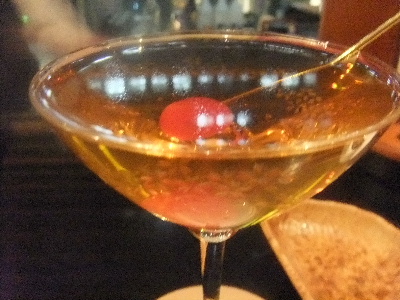 赤坂　バー　ブロッサム　マンハッタン