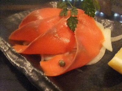 赤坂　バー　ブロッサム　サーモン