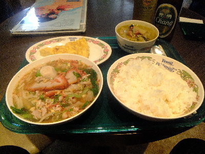 ゲウチャイ　カレーセット