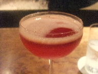 渋谷　バー　石の華　アメリカン・ビューティー