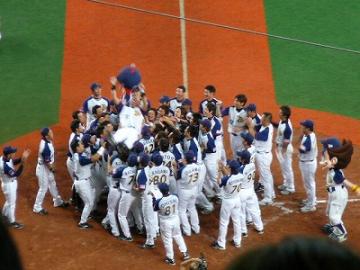 20081001清原胴上げ