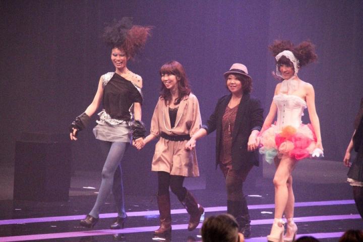 『HAIRショー』３