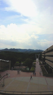 201108061316000　法政.jpg