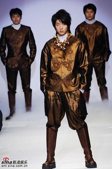 2006 Andre Kim's Fashion show