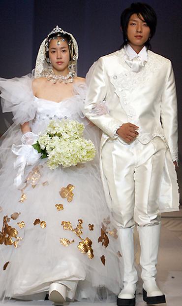 2006 Andre Kim's Fashion show