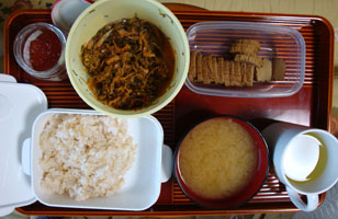 201216有り合わせの物の昼食02