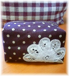 紫ドット・キャラメルポーチ・２.jpg
