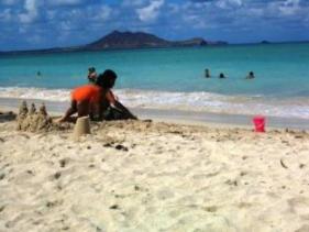 kids at kailua beach