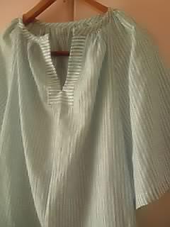 チュニック丈のスモック2