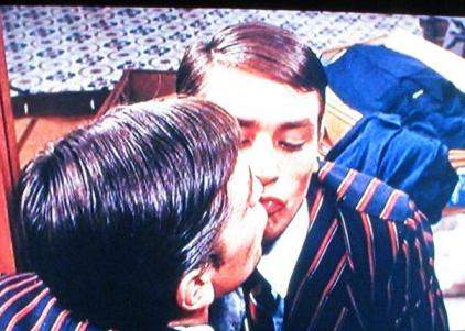 アランドロンの鏡