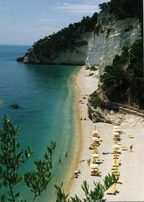 baia delle zagare beach