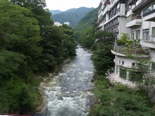 水上館