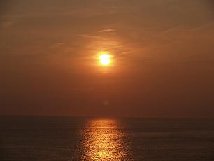 宿から観た夕日