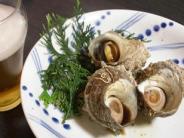 サザエのつぼ焼きです