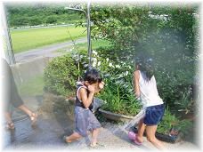 水遊び