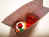 ミニチュアケーキ入れてみた