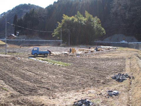 岐阜県恵那市山岡町の寒天干しの風景３