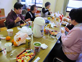 食事会