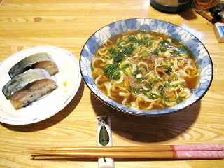 カップラーメン