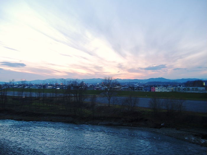 北旭川大橋から見た初冬の夕焼け