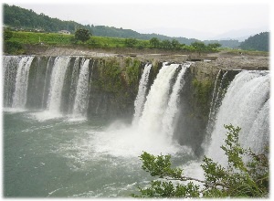 原尻の滝