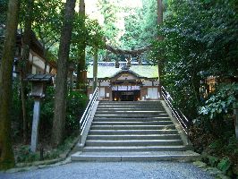 狭井神社