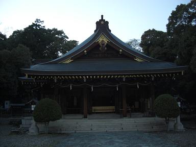 竃山神社