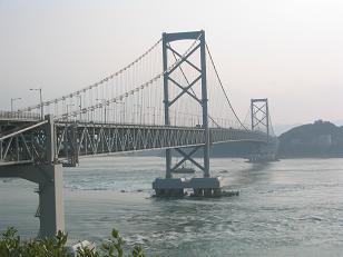 鳴門大橋