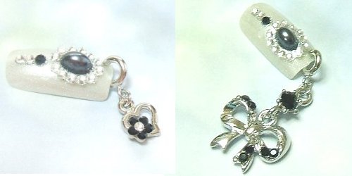 きらきらネイルピアスブラック銀