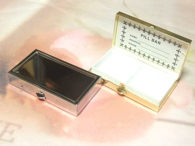 ピルケース　デコ用